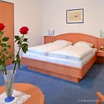 Zajazd Hensle 3*
