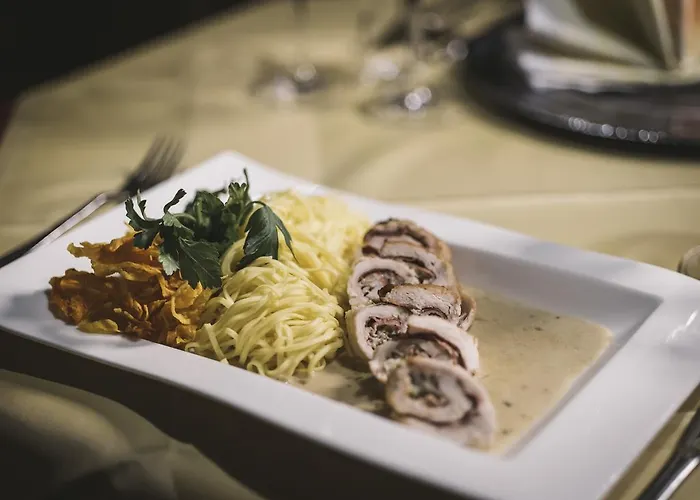 Hensle بيت ريفي 3*